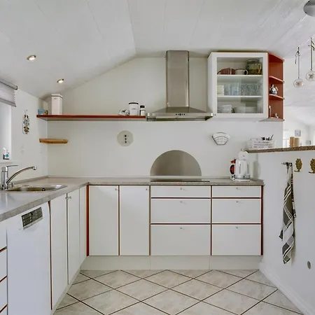 Asfrith - 400m From The Sea By Interhome *