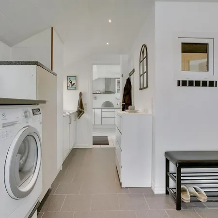 Asfrith - 400m From The Sea By Interhome